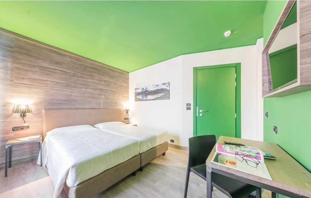 Double Room Single Use