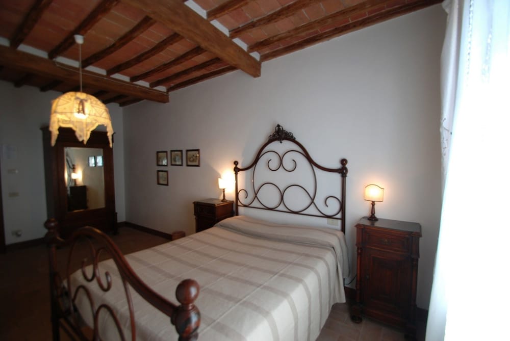 Villa photo 1