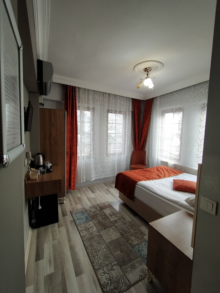 Standard Double Room photo 1