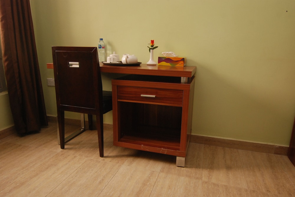 Double Room - Photo 4