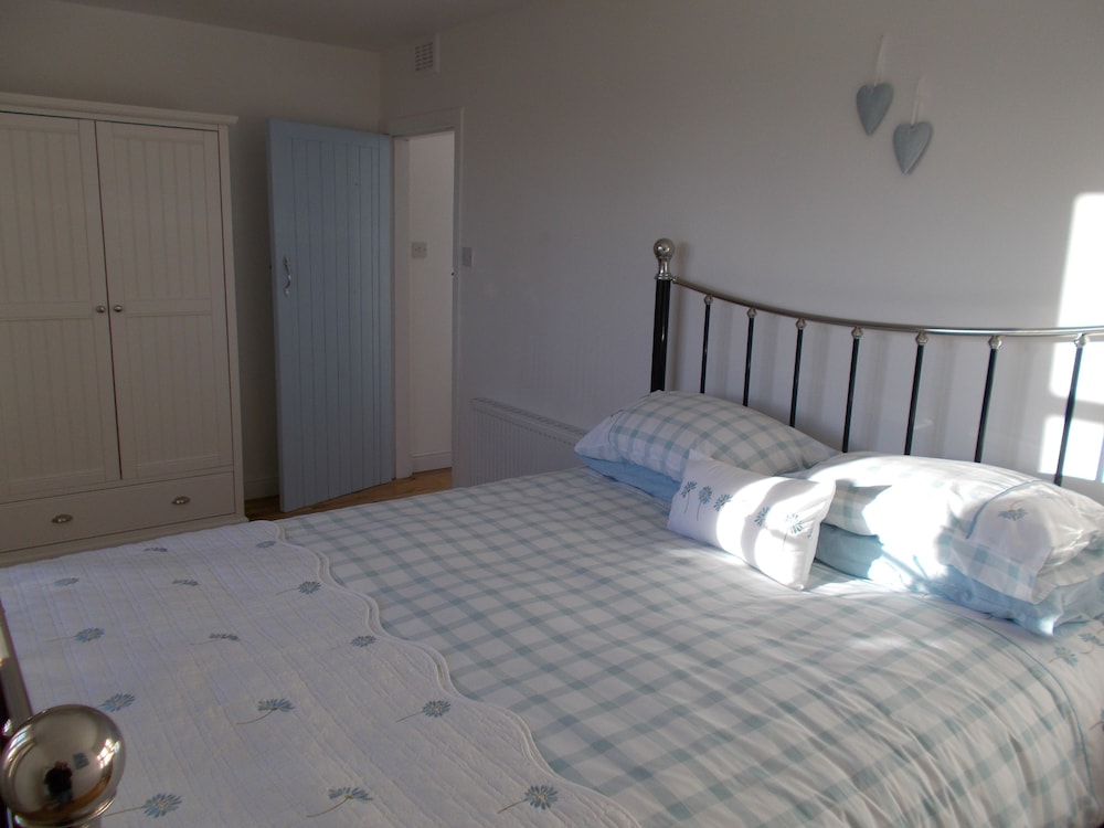 Double Room, 1 King Bed photo 3