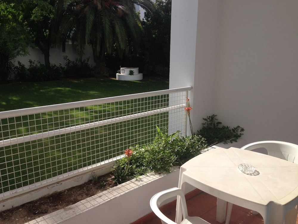 Studio Suite, Garden View photo 1