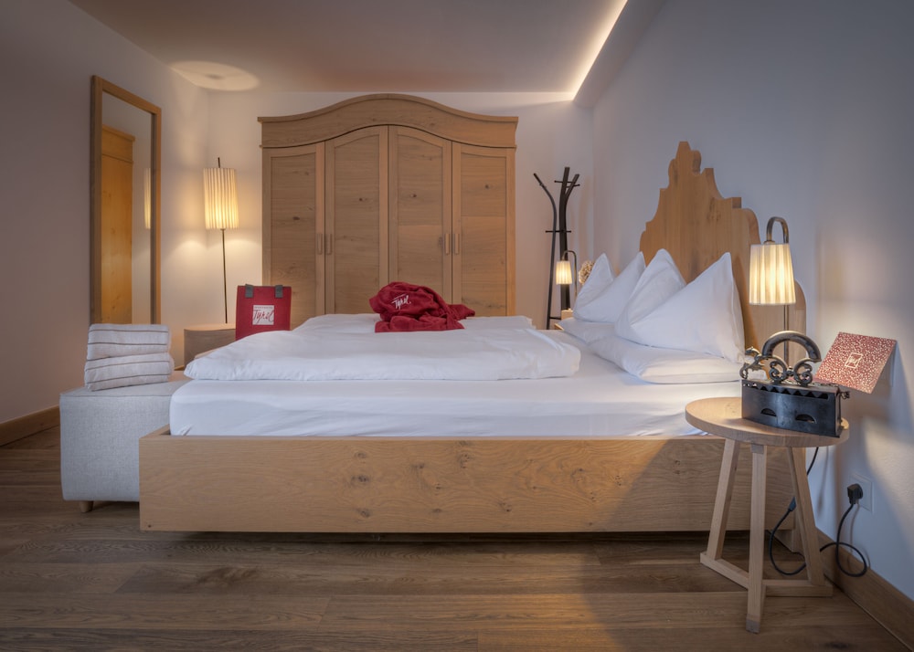 Deluxe Double or Twin Room, Garden View photo 1