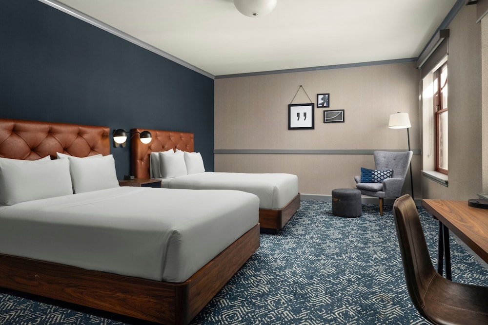 Room, 2 Queen Beds (Mobility Accessible, Tub) - Photo 1