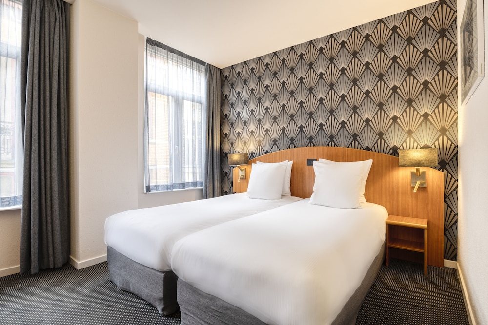 Classic Twin Room, 2 Twin Beds - Photo 1