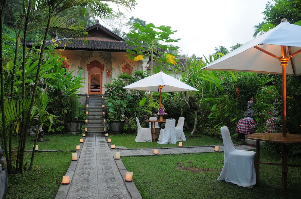 Villa (Villa Raja) photo 3