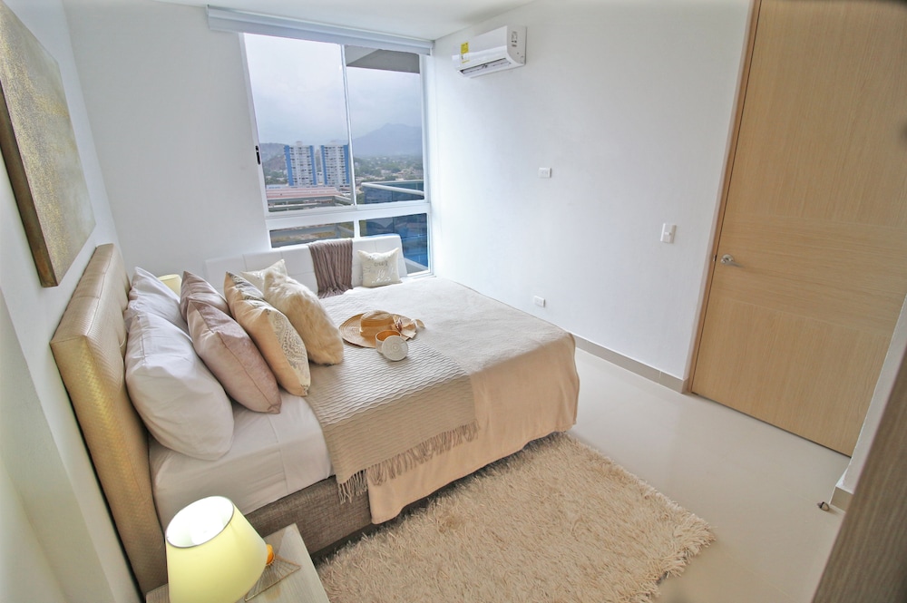 Standard Apartment, 2 Bedrooms, Mountain View (Smr321a) photo 2