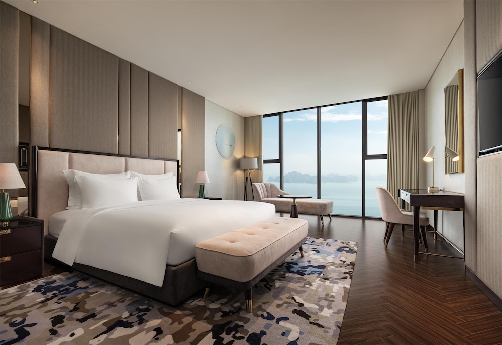 Deluxe Room, Bay View - Photo 2