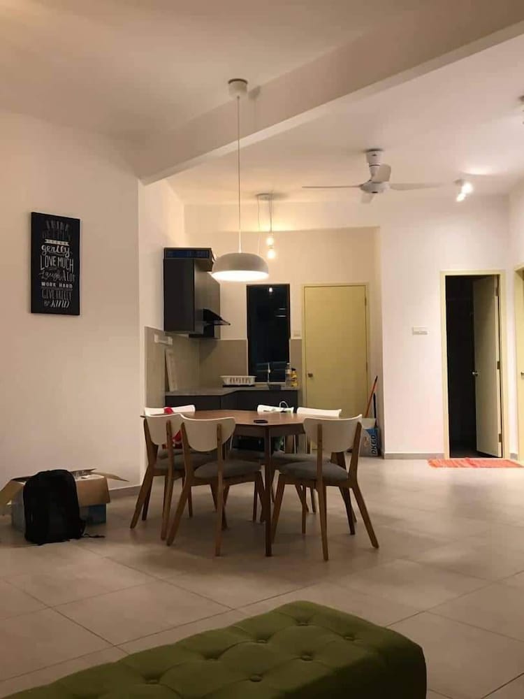 Apartment, 3 Bedrooms, City View (27F) photo 3