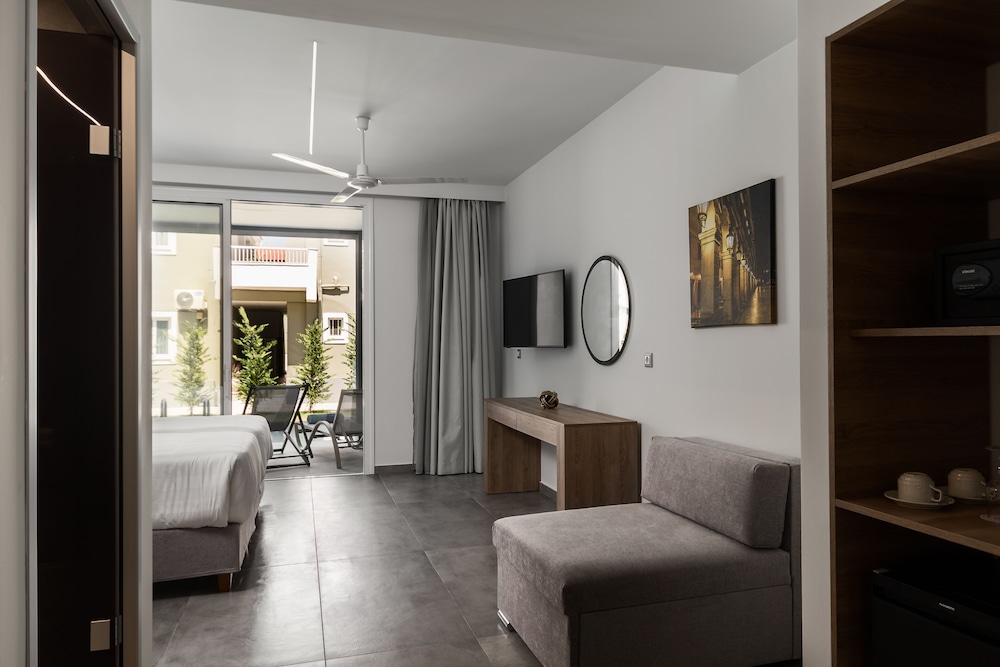 Superior Double Room, Private Pool