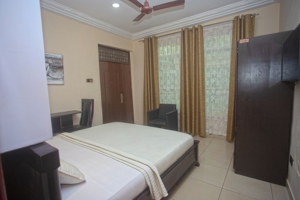 Standard Double Room photo 3