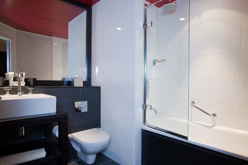 Standard Twin Room - Photo 2
