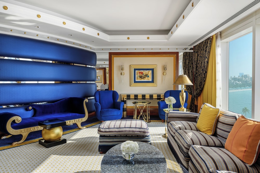 Duplex One Bedroom Family Suite, Butler, Hermès Amenities (170 sqm) photo 2
