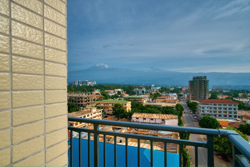 Deluxe Double Room, Balcony, Mountain View - Photo 18