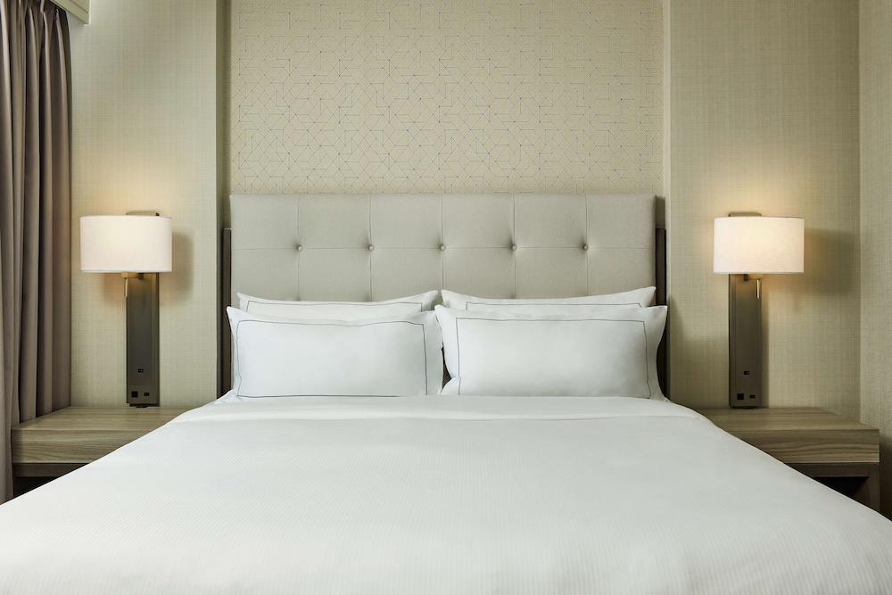 Studio Suite, 1 King Bed (Hearing Accessible) - Photo 2