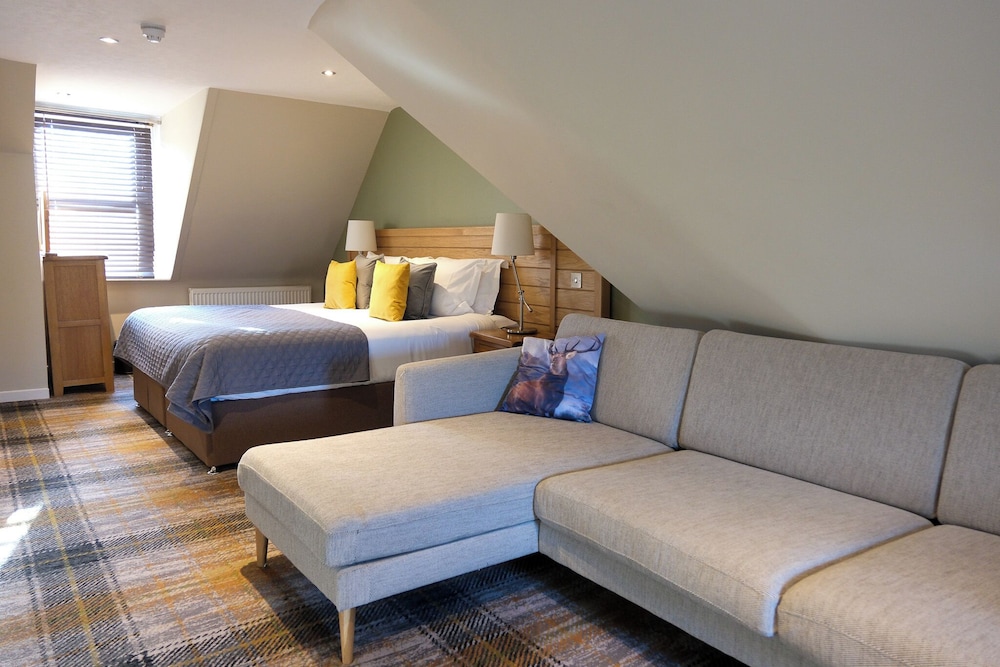 Classic Loft, 1 Double Bed, Non Smoking, Partial Lake View photo 2