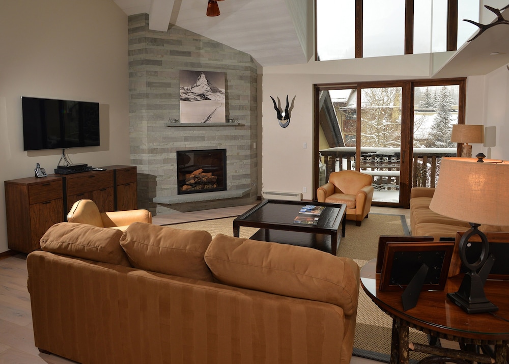 Condo, 4 Bedrooms