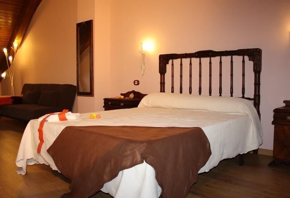 Superior Double Room - Courtyard View
