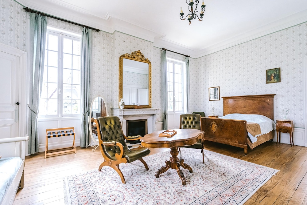 Double Room (Louis Napoleon) - Photo 1