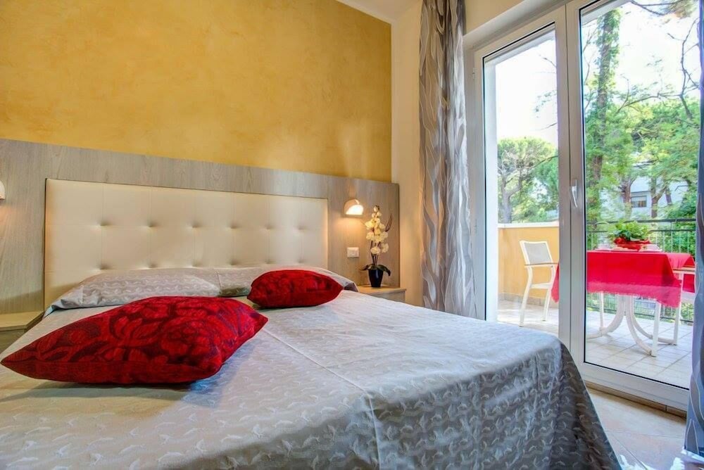 Standard Double Room photo 1