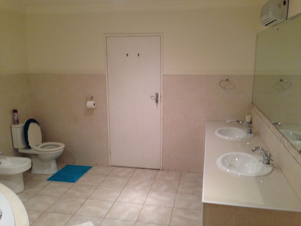 Executive Double Room, Private Bathroom, Garden View photo 2