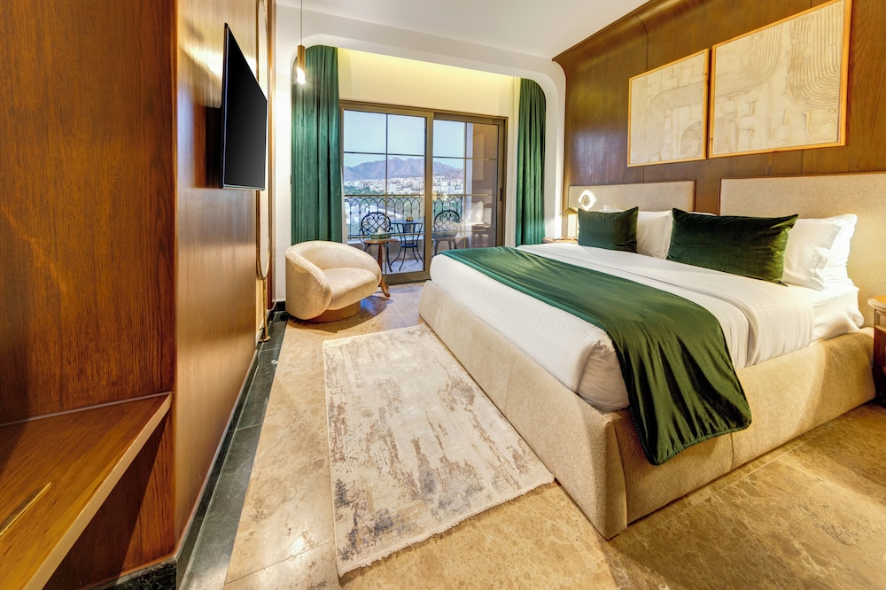 Junior Suite - Photo 5