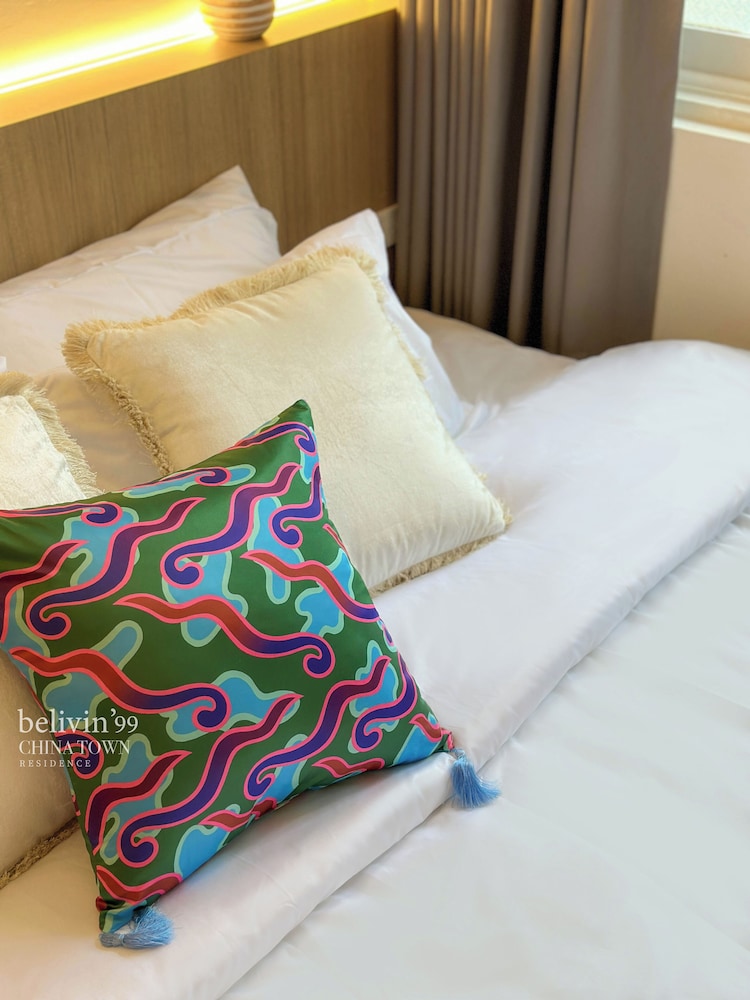 Comfort Studio, 1 King Bed photo 1