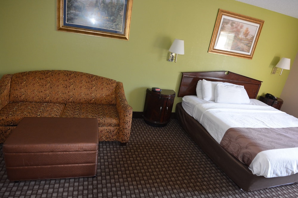 Suite, 1 King Bed, Jetted Tub