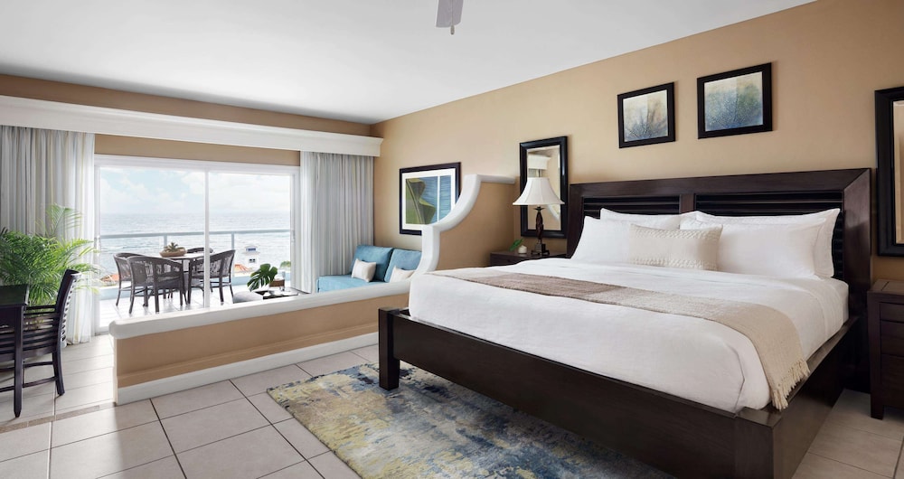 Luxury Suite, 1 Bedroom, Ocean View (Caribbean Luxury Veranda Suite King)