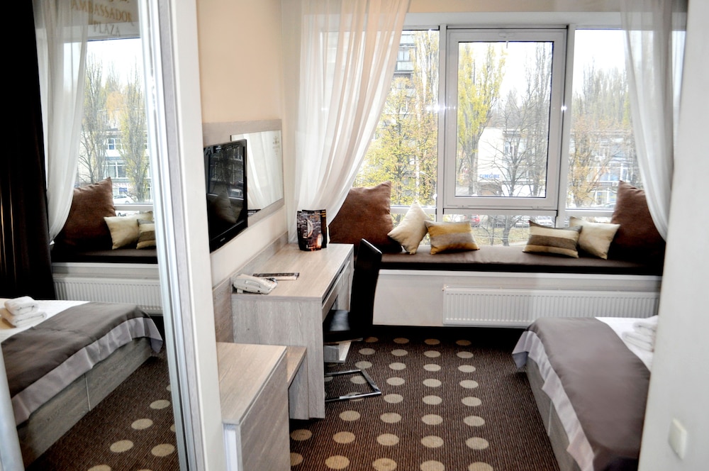 Panoramic Double Room, 1 Queen Bed, City View