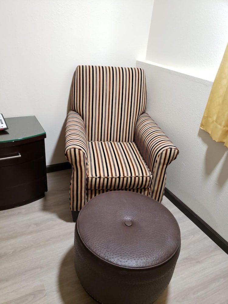 Economy Single Room photo 2