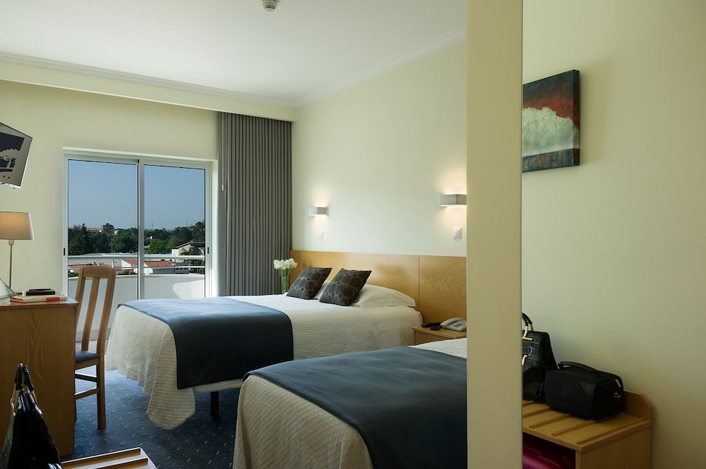 Triple Room, Multiple Beds photo 1