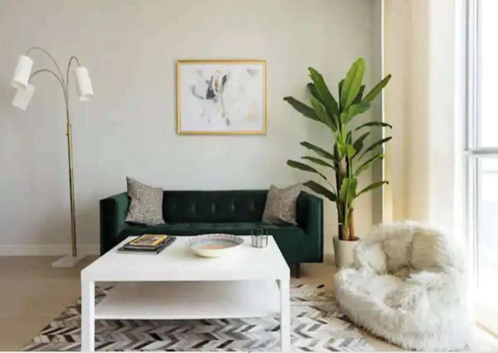 Club Apartment