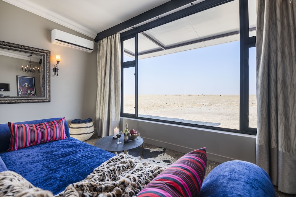 Luxury Twin Room photo 3