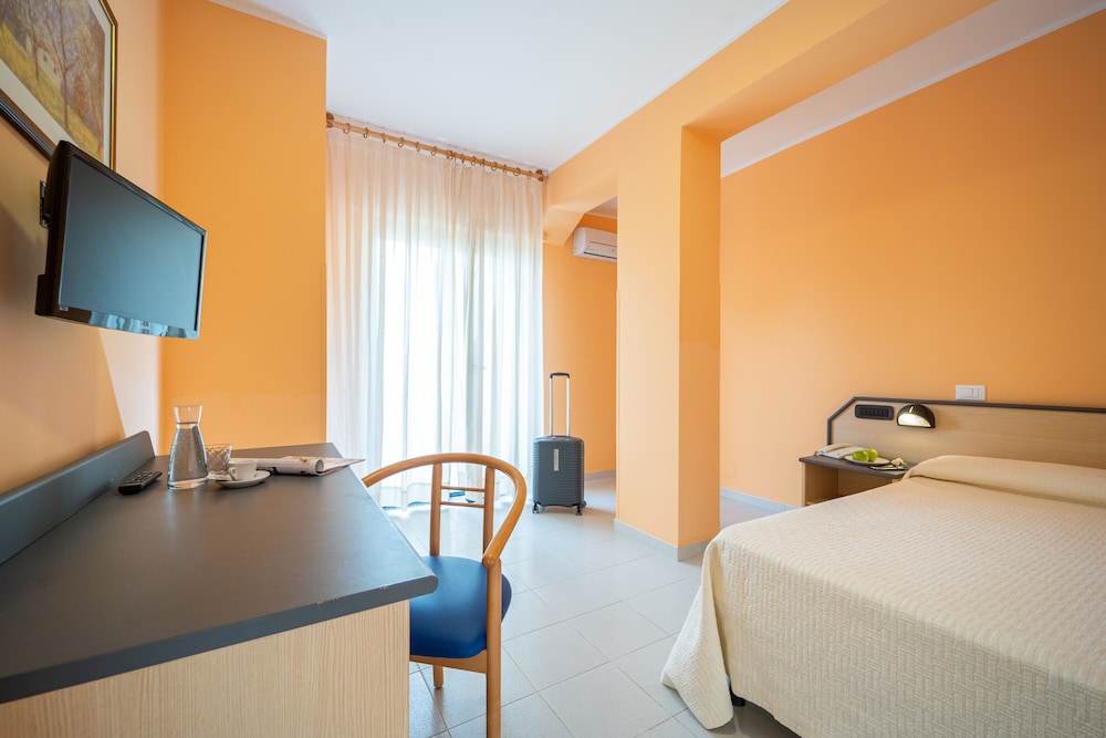 Superior Double or Twin Room photo 2