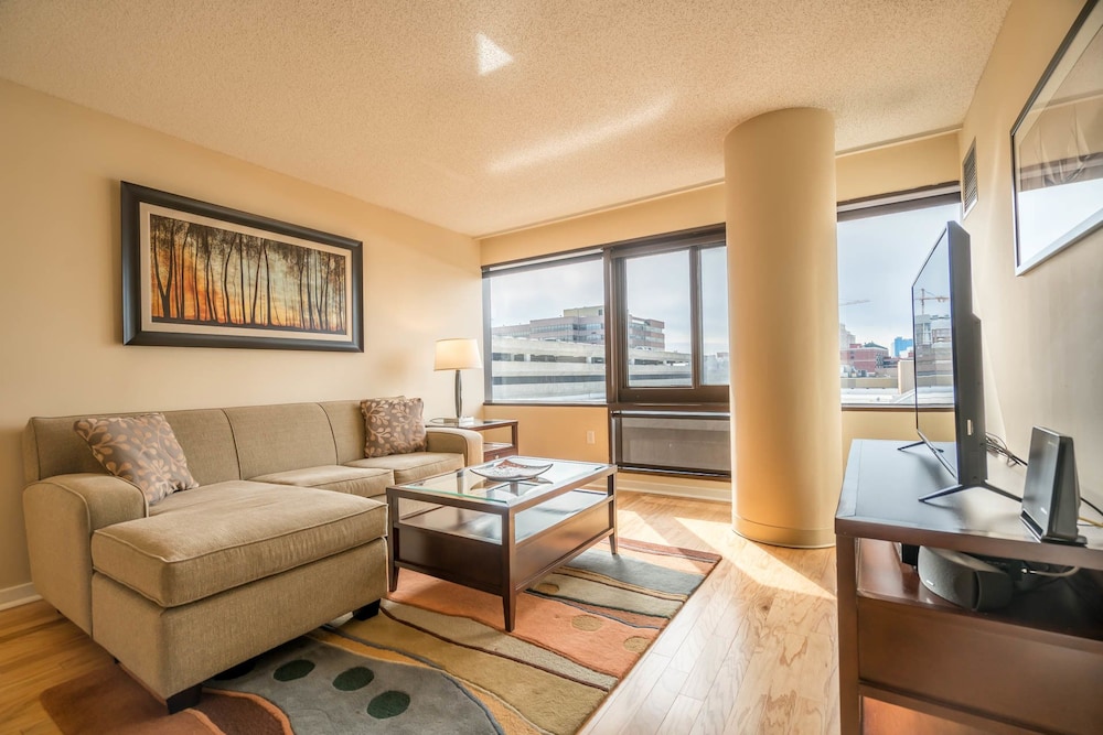 Superior Condo, 1 Queen Bed photo 1