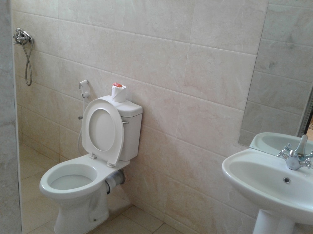 Standard Single Room, 1 Queen Bed