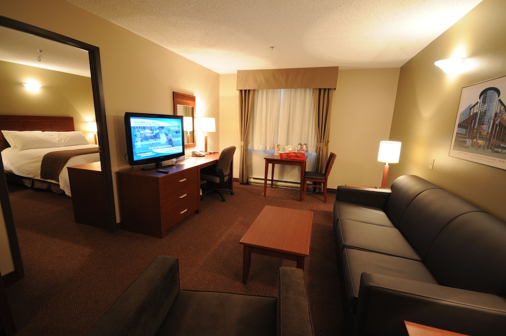 Suite, 1 Bedroom photo 2
