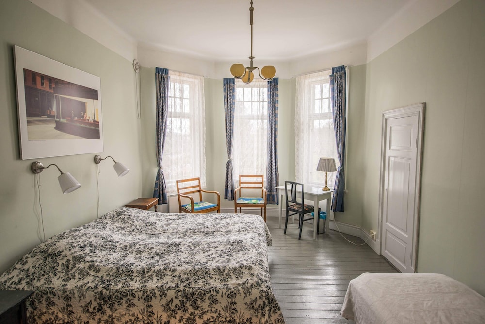 Classic Room, 1 Bedroom, Private Bathroom
