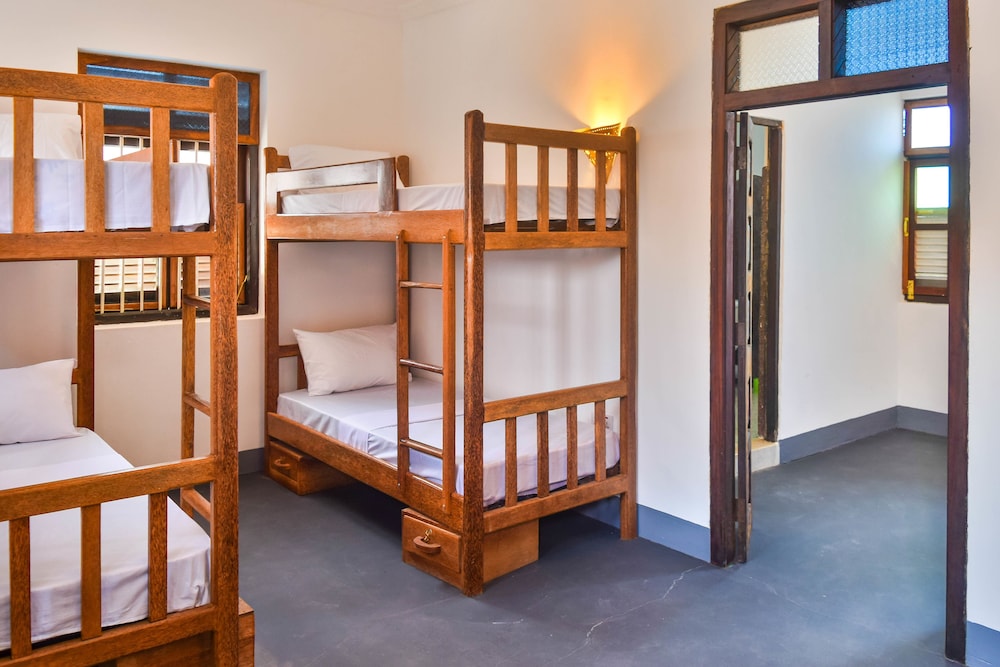Shared Dormitory, 2 Bedrooms, Garden View photo 3