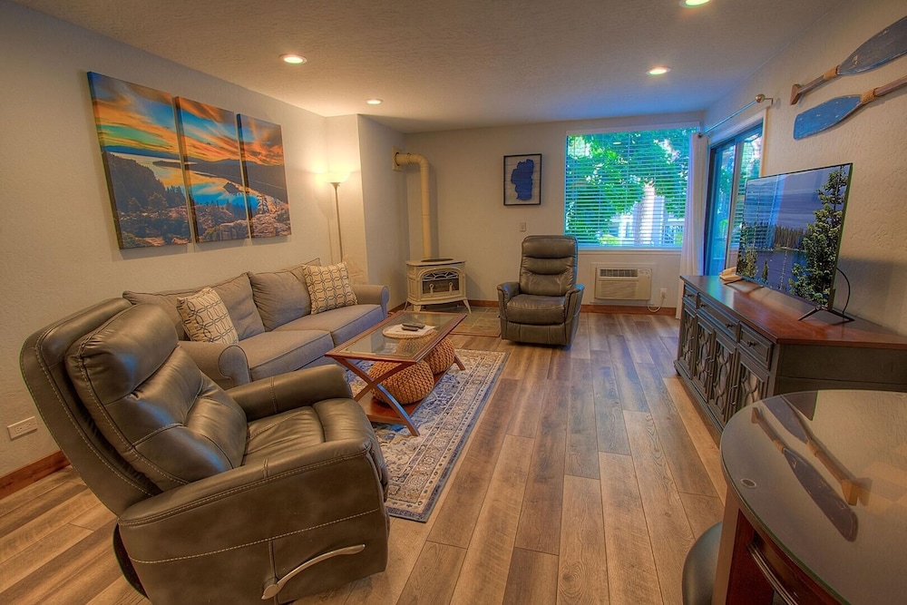 Condo, 1 Bedroom