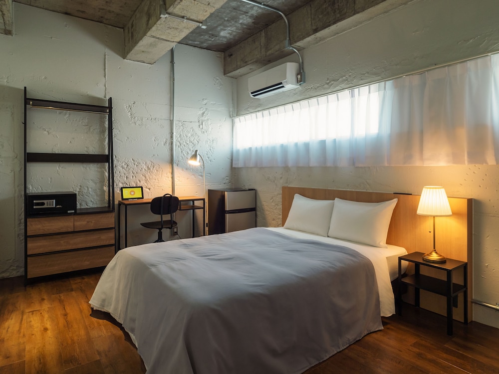 Standard Double Room, Non Smoking - Photo 1