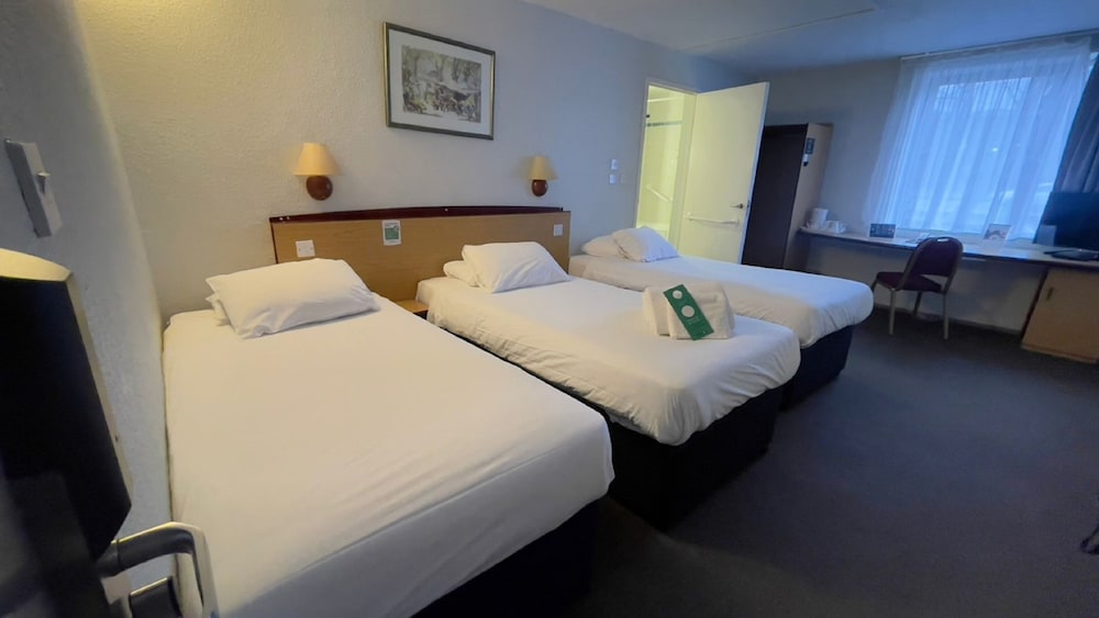 Superior Room, 3 Twin Beds