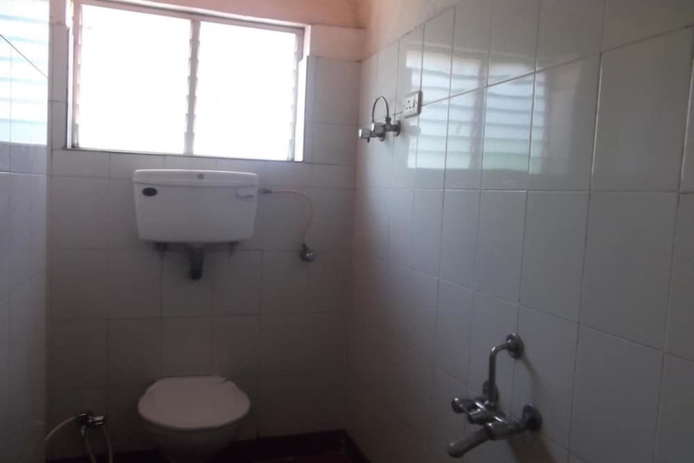 Standard Non Ac Room photo 2