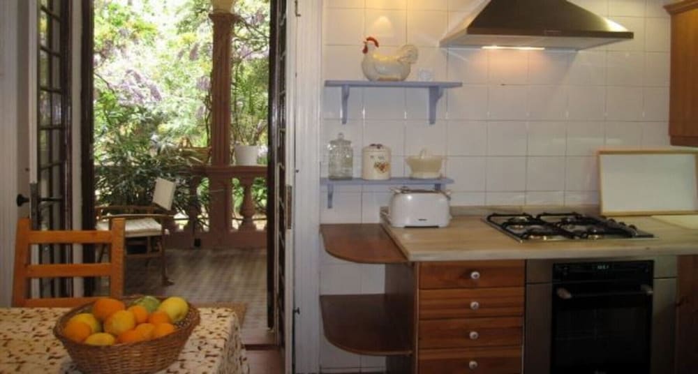 Family House, 1 Bedroom, Garden View photo 3