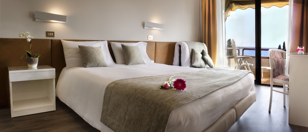 Comfort Double or Twin Room, Balcony, Lake View