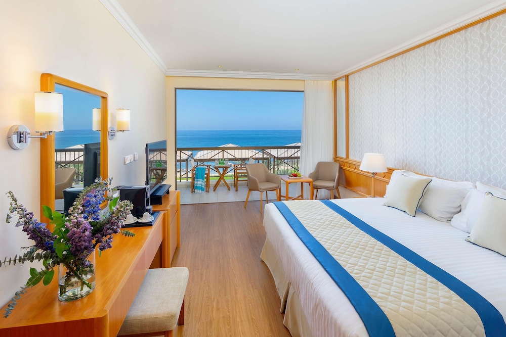 Superior Deluxe Room, Terrace or Balcony, Sea View