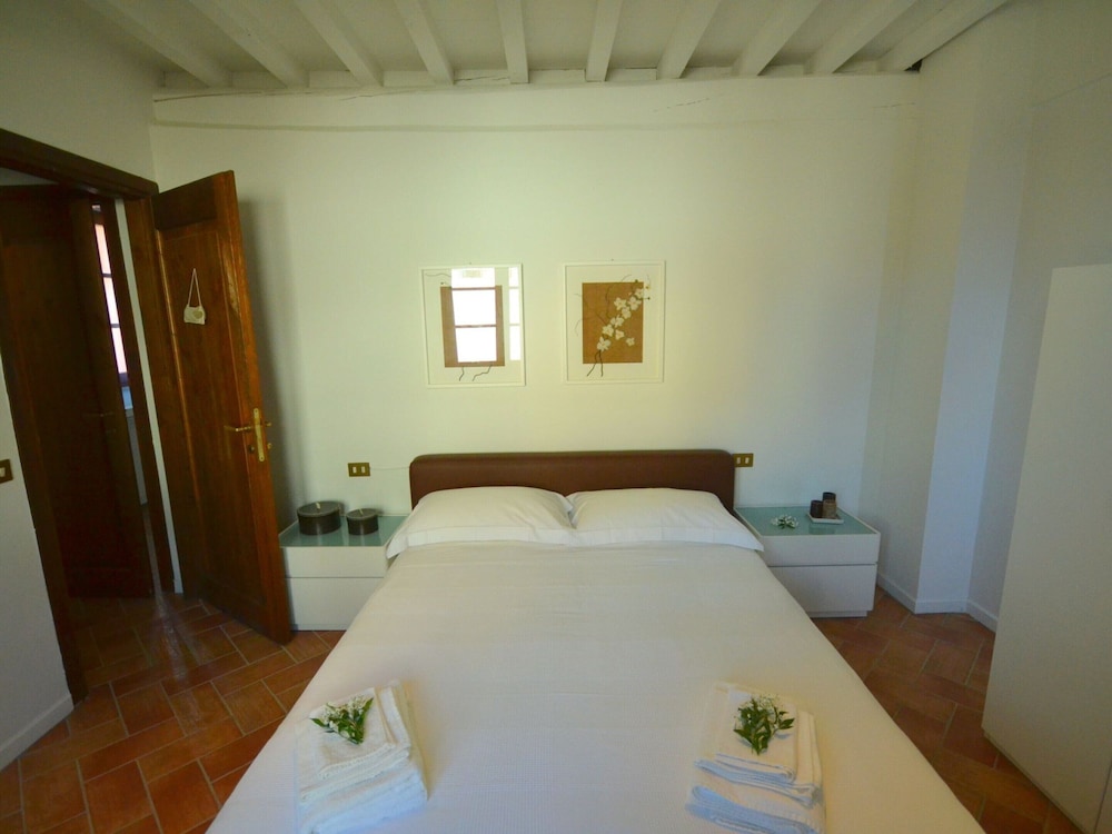House photo 2