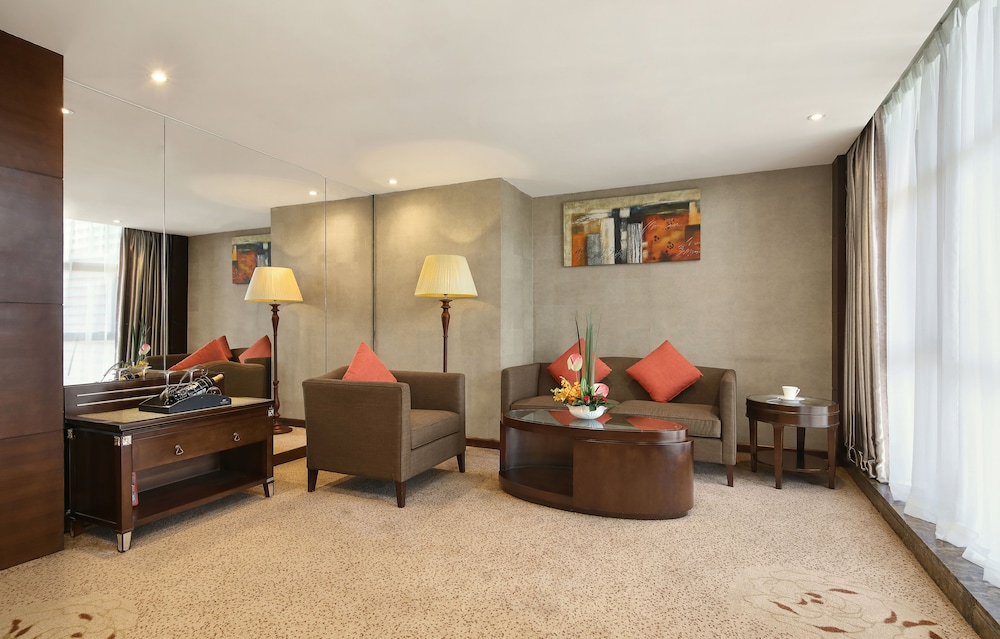 Classic Single Room, 1 Queen Bed - Photo 3