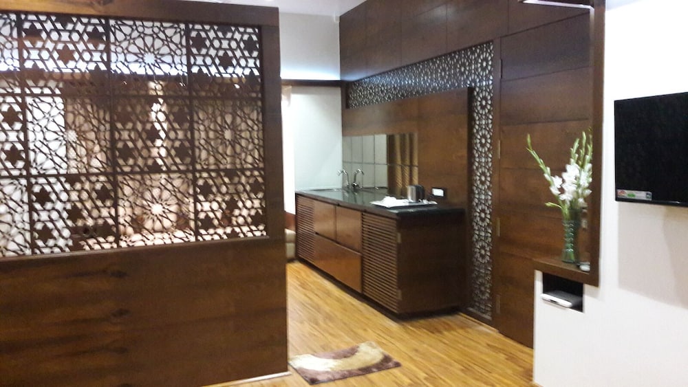 Executive Room